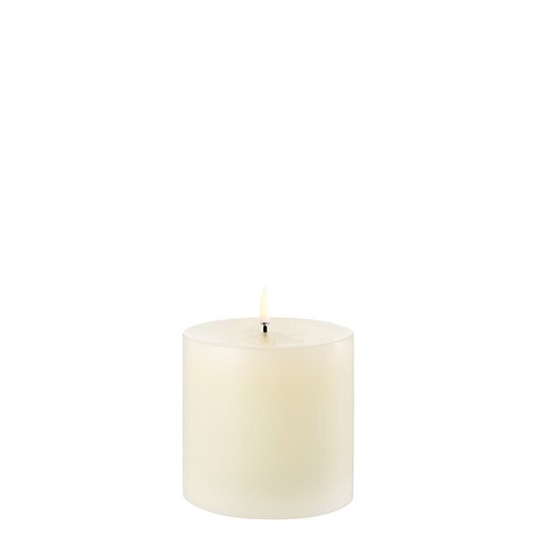 UYUNI PILLAR CANDLE - IVORY - 10,1 x 10,1 cm