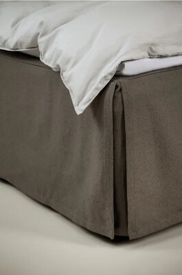 WEEKNIGHT BED SKIRT - CHARCOAL