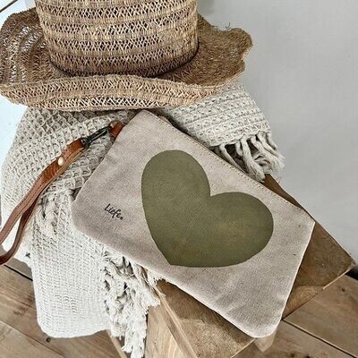 CANVAS OLIVE HEART CLUTCH
