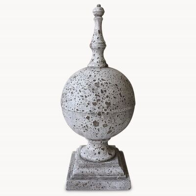 ROUNDED STONE FINIAL