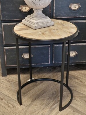 ROUND SIDE TABLE WITH BLACK METAL FRAME AND HERRINGBONE WOODEN TOP