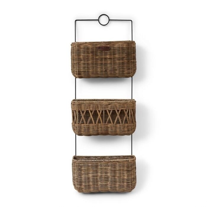 RUSTIC RATTAN WALL RACK RUSTIC RATTAN WALL RACK