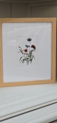 GARDEN BOUQUET IN BEECH FRAME MEDIUM