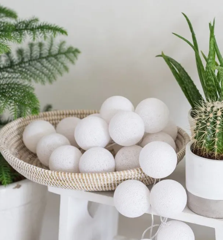 WHITE COTTON BALL LIGHTS - 20 BALLS