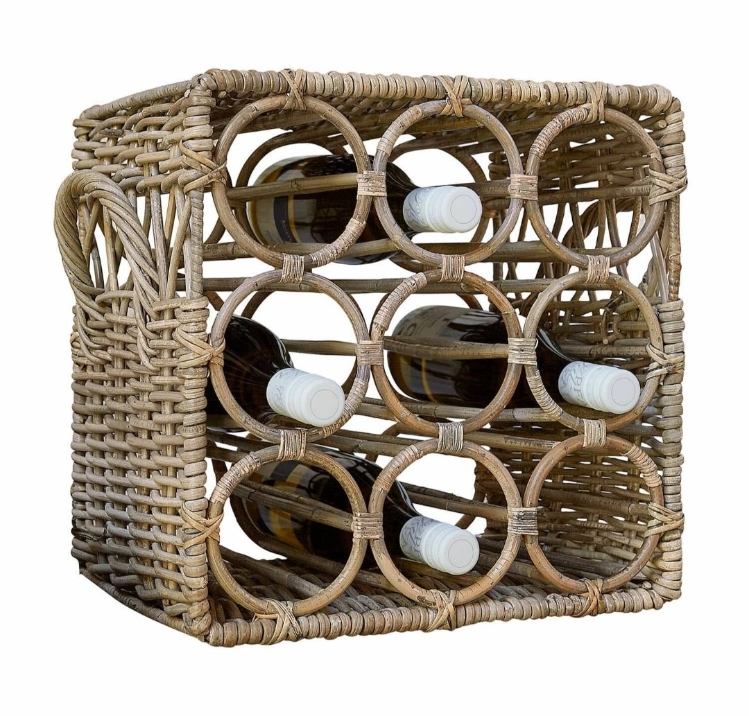 RATTAN 9 BOTTLE HOLDER