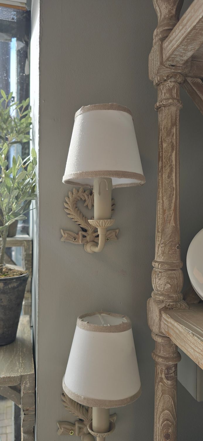 HEART WALL LIGHT IN LINEN