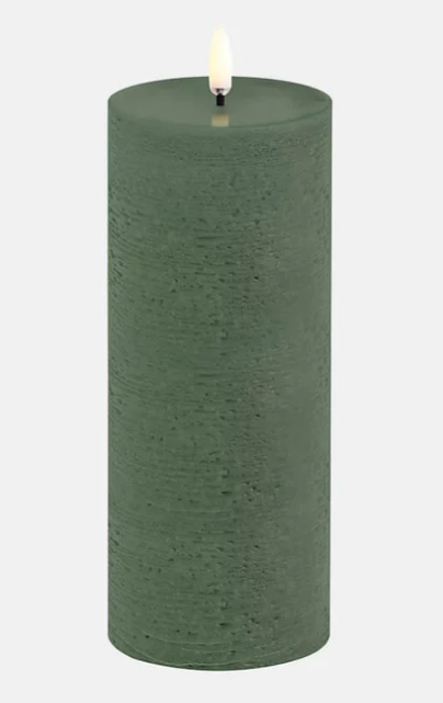 UYUNI PILLAR CANDLE - OLIVE GREEN - 7.8 x 20.3 cm