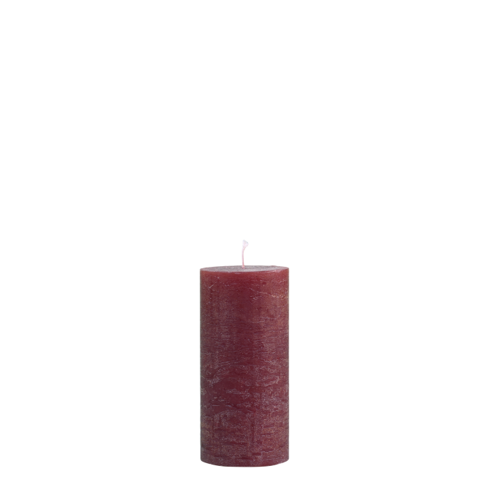 RUSTIC PILLAR CANDLE IN DARK RED 15x7cm