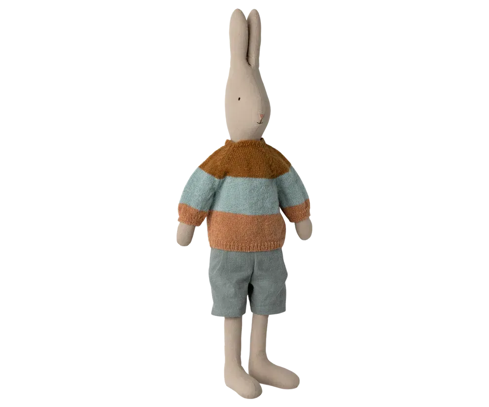 RABBIT SIZE 5 IN SWEATER AND SHORTS