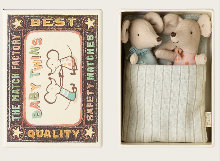 BABY TWIN MICE IN A MATCHBOX
