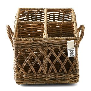 SQUARE COUVERT RATTAN BASKET