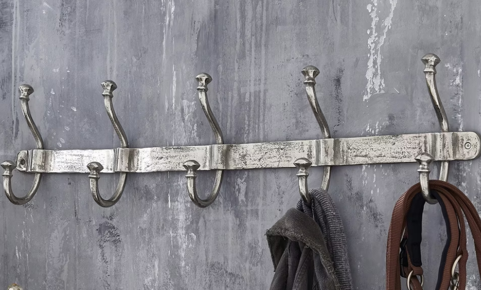 BOOTROOM 5 HOOK RACK IN SILVER