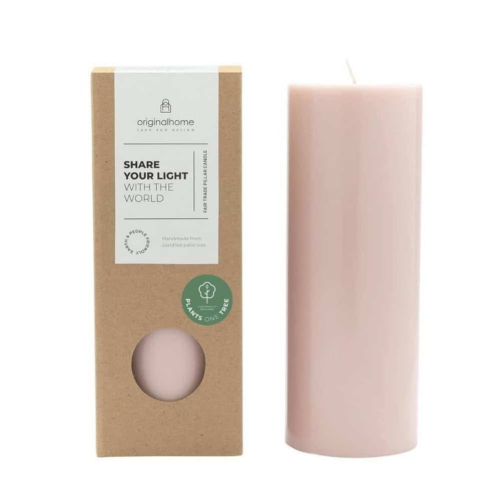 VEGAN PILLAR CANDLE IN BLOSSOM