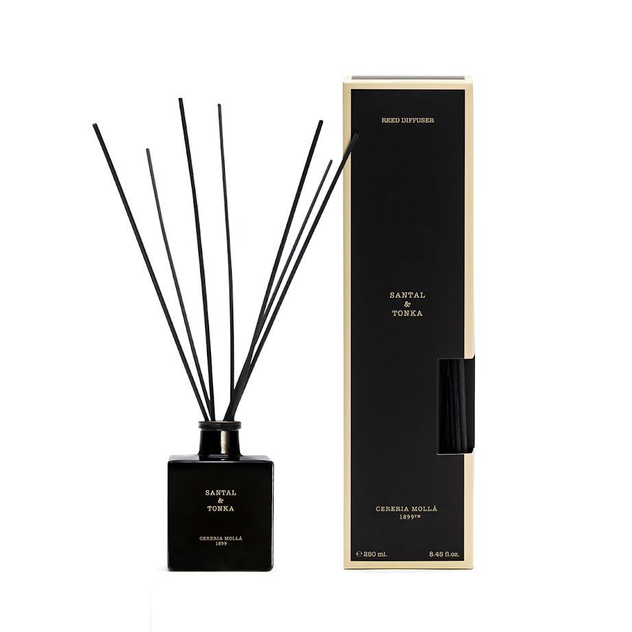250ml REED DIFFUSER IN SANTAL AND TONKA