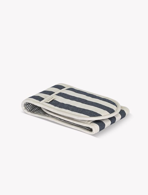 HARLTON WIDE STRIPE OVEN GLOVE IN INK