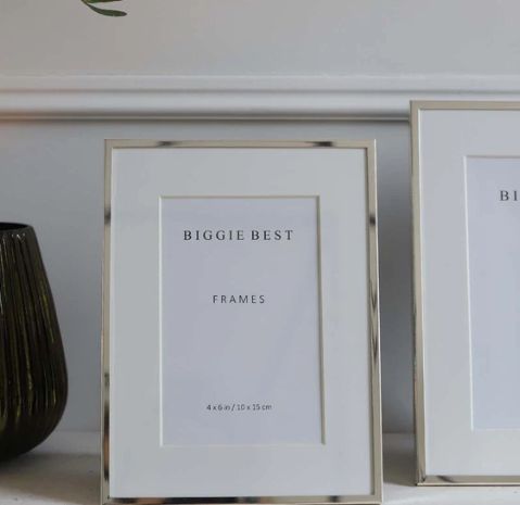 4x6 THIN SILVER BORDER FRAME
