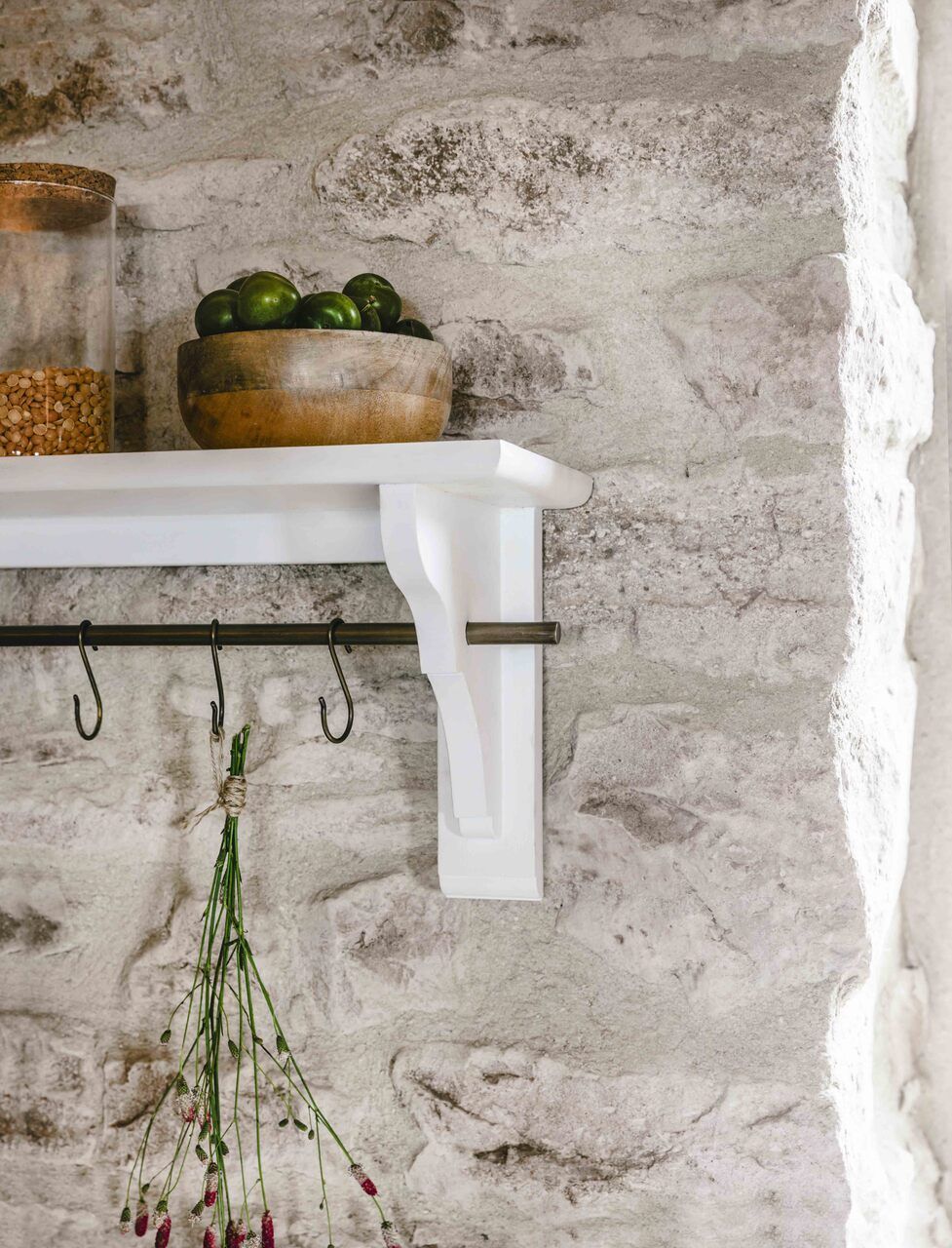 WALCOTE SHELF MEDIUM IN LILY WHITE