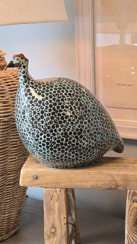 MEDIUM DARK BROWN AND MINT SPOTTED GUINEA FOWL