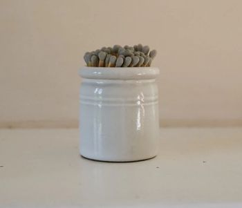 CROCK POT MATCH STRIKER