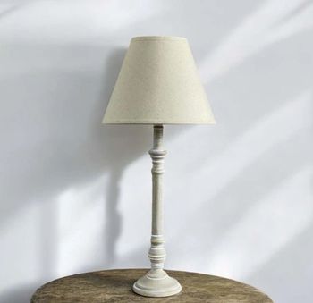 NEUTRAL LAMP BASE AND SHADE