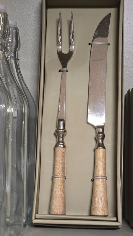 WOODEN HANDLE CARVING KNIFE AND FORK