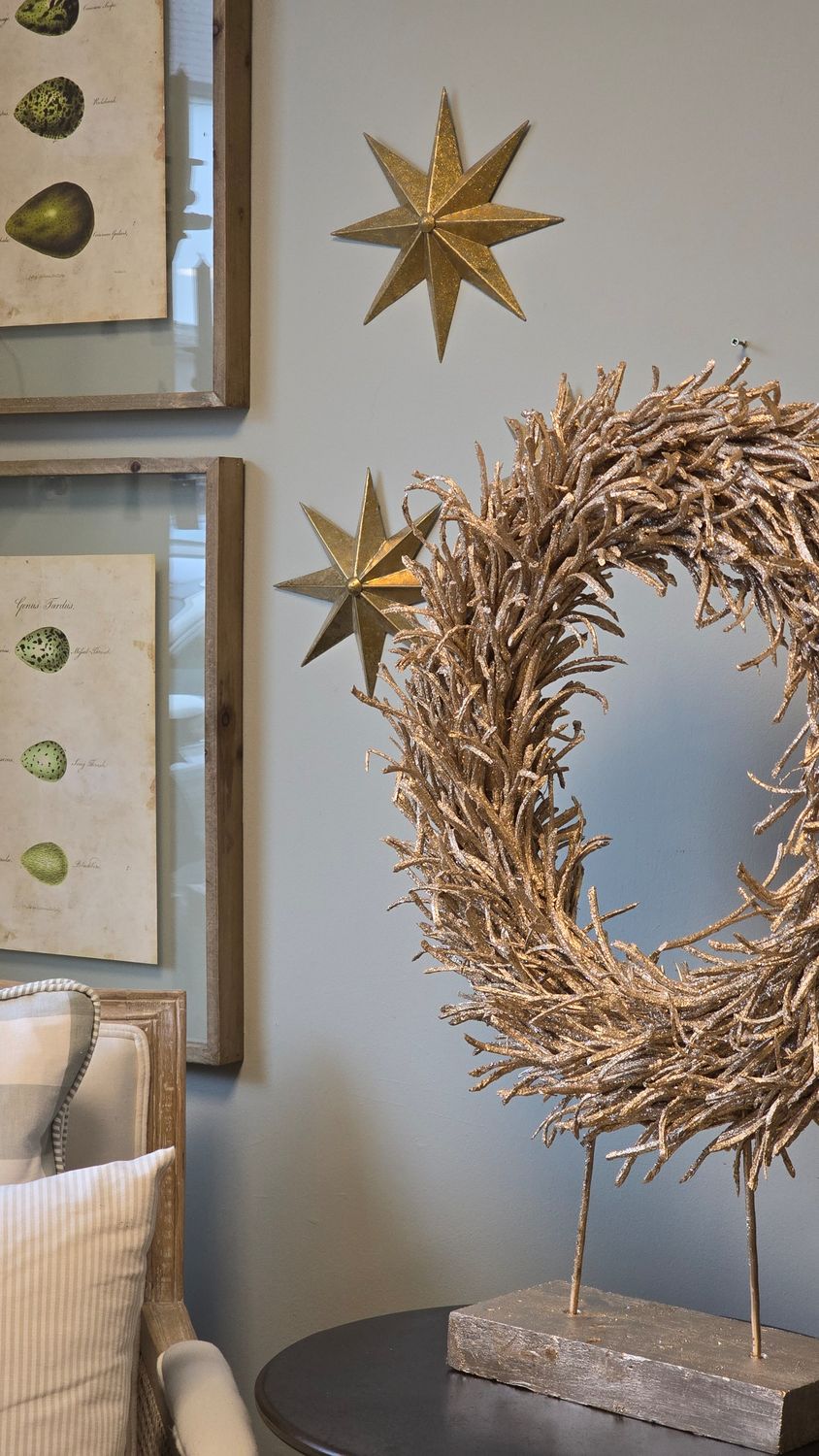 GOLD TWIG WREATH ON A STAND