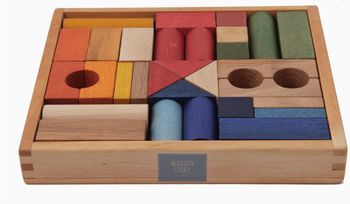 NATURAL ECO WOODEN BLOCKS IN A WOODEN TRAY 30 PIECE SET NATURAL ECO WOODEN BLOCKS IN A WOODEN TRAY 30 PIECE SET