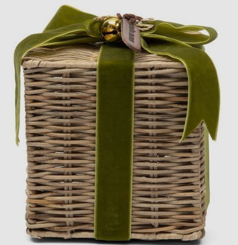 RUSTIC RATTAN PRETTY GIFT BOX IN SMALL