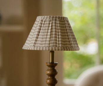 SMALL STRIPED PLEATED  LAMP SHADE 21cm