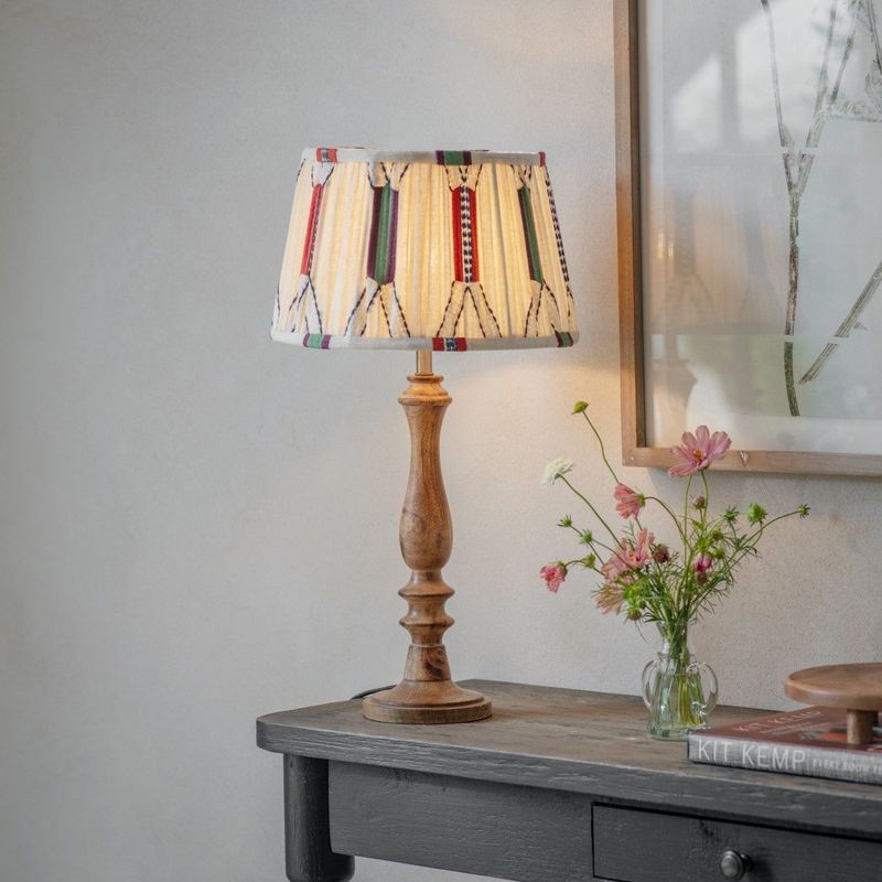 CLEMENTS PATTERNED SHADE TABLE LAMP