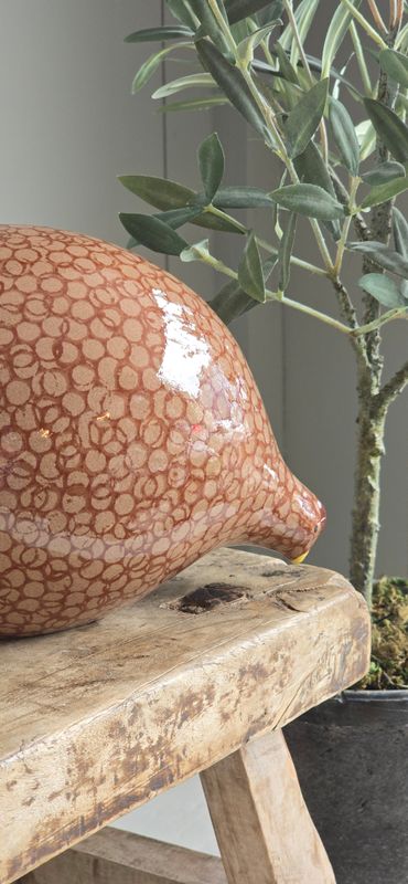 LARGE RED ON BEIGE SPOTTED QUAIL