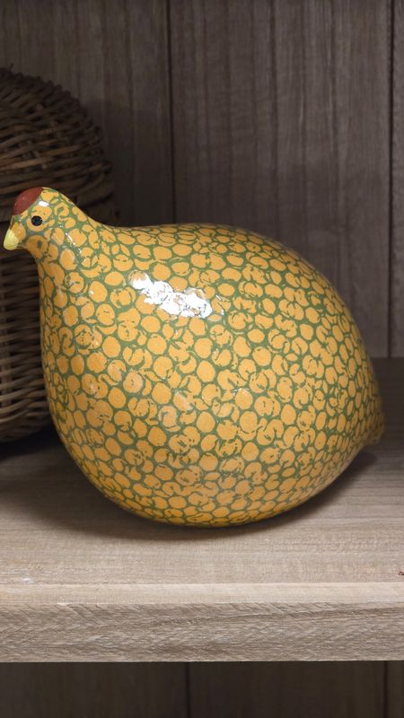 SMALL GREEN ON YELLOW SPOTTED QUAIL