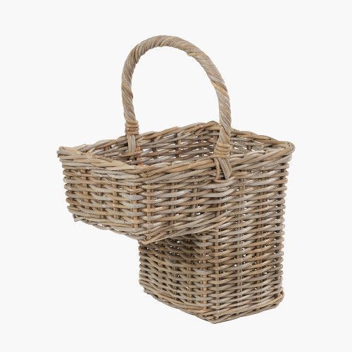 RATTAN STAIR BASKET WITH HANDLE