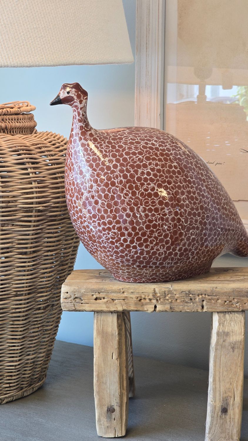 LARGE WHITE SPOTTED BORDEAUX GUINEA FOWL LARGE WHITE SPOTTED BORDEAUX GUINEA FOWL