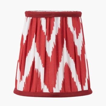 RED KAMILAH PLEAT CANDLE BULB CLIP ON SHADE 14cm RED KAMILAH PLEAT CANDLE BULB CLIP ON SHADE 14cm