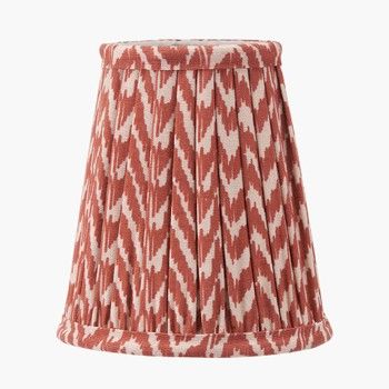 RED CHEVRON PLEAT CANDLE BULB CLIP ON SHADE 14cm
