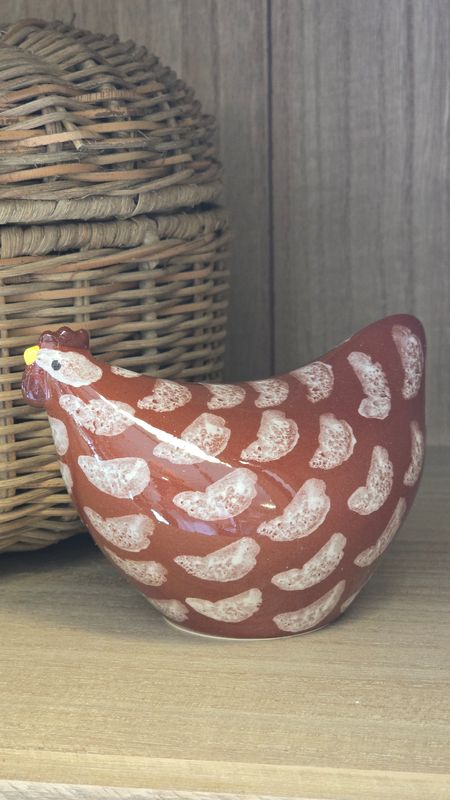 SMALL RED AND WHITE CHICKEN