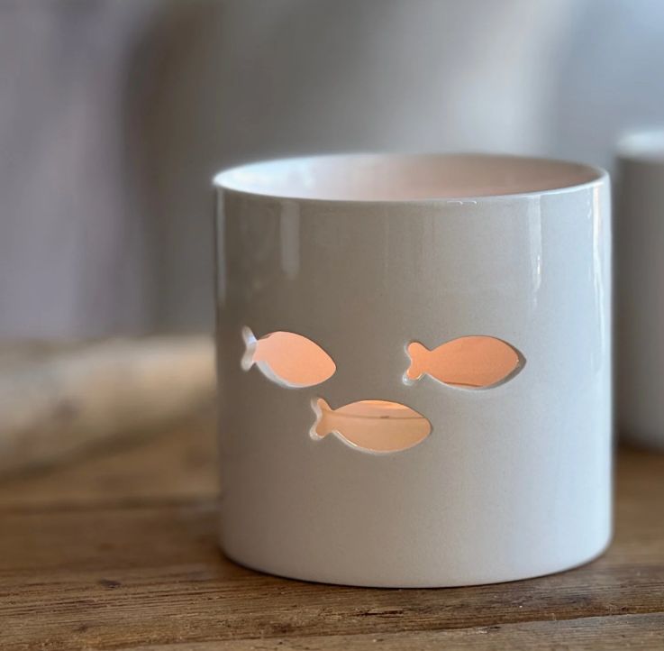 WHITE PORCELAIN FISH T-LIGHT HOLDER