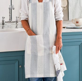 WITHAM STRIPE LINEN CROSS BACK APRON