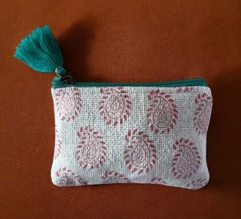 GREEN TASSEL PAISLEY COTTON POUCH
