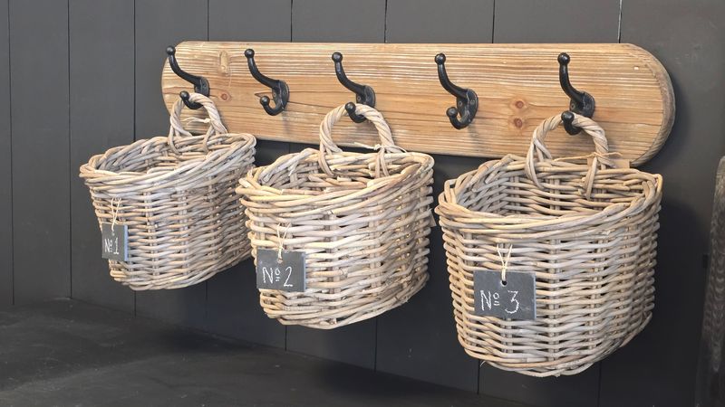 SLATE TAG WALL HANGING BASKET