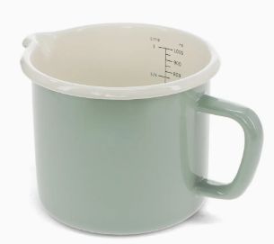 ENAMEL MEASURING JUG IN DUCKEGG ENAMEL MEASURING JUG IN DUCKEGG