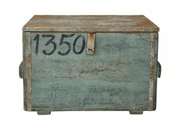 1350 BLUE WOODEN CHEST