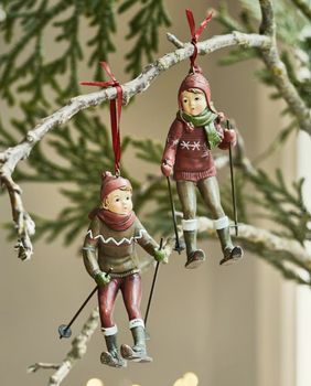 VINTAGE HAND PAINTED SKI CHILDREN SET VINTAGE HAND PAINTED SKI CHILDREN SET