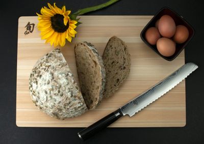 Bread 9" Classic Onyx Shun