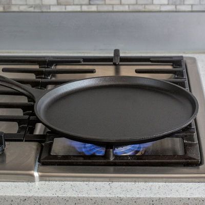 Griddle 10.5" Round Cast Iron Lodge 003