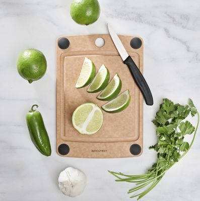 Cutting Board 10x7 Natural w/Black Buttons 006