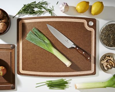 Cutting Board 20x15 Nutmeg/Natural 002