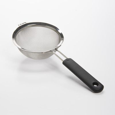 Strainer 6" OXO 006