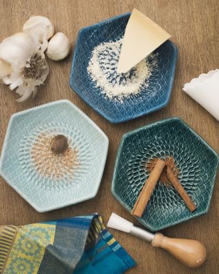 Grate Plate 3pc Set Blue Tie Dye
